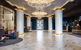 Radisson Blu Sky Hotel